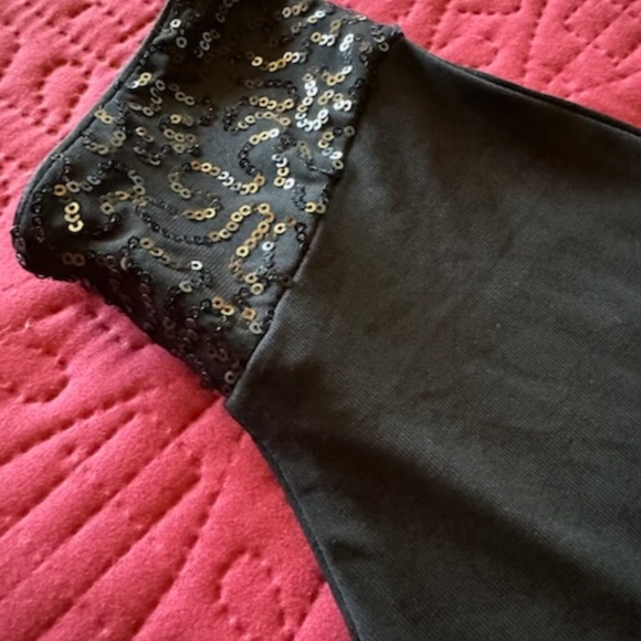 Fredricks black dress, sequins in excellent condition, small - Picture 14 of 14